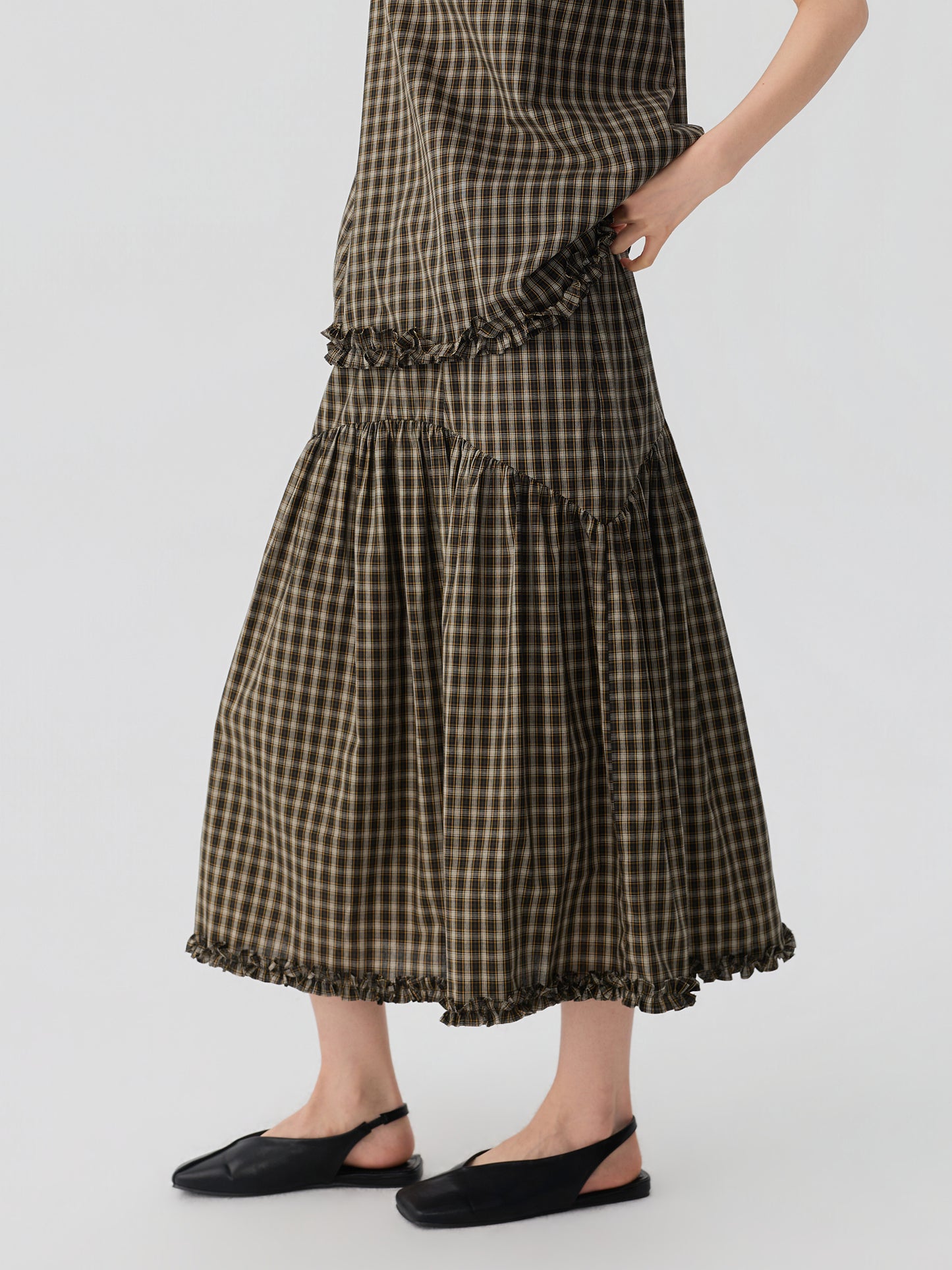 Ruffle Hem Check Skirt
