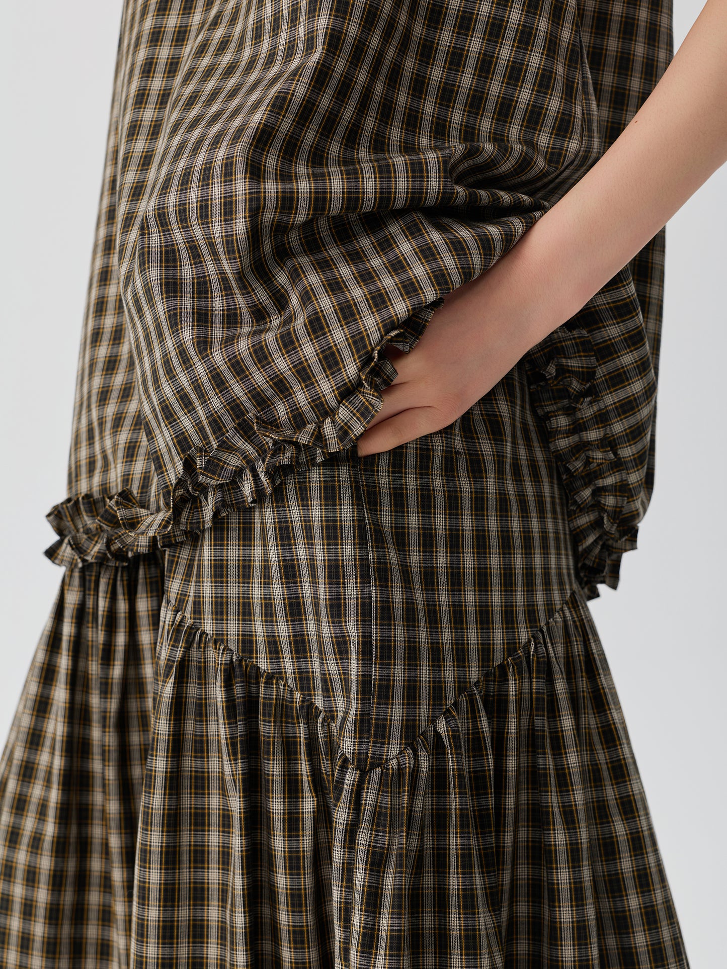 Ruffle Hem Check Skirt